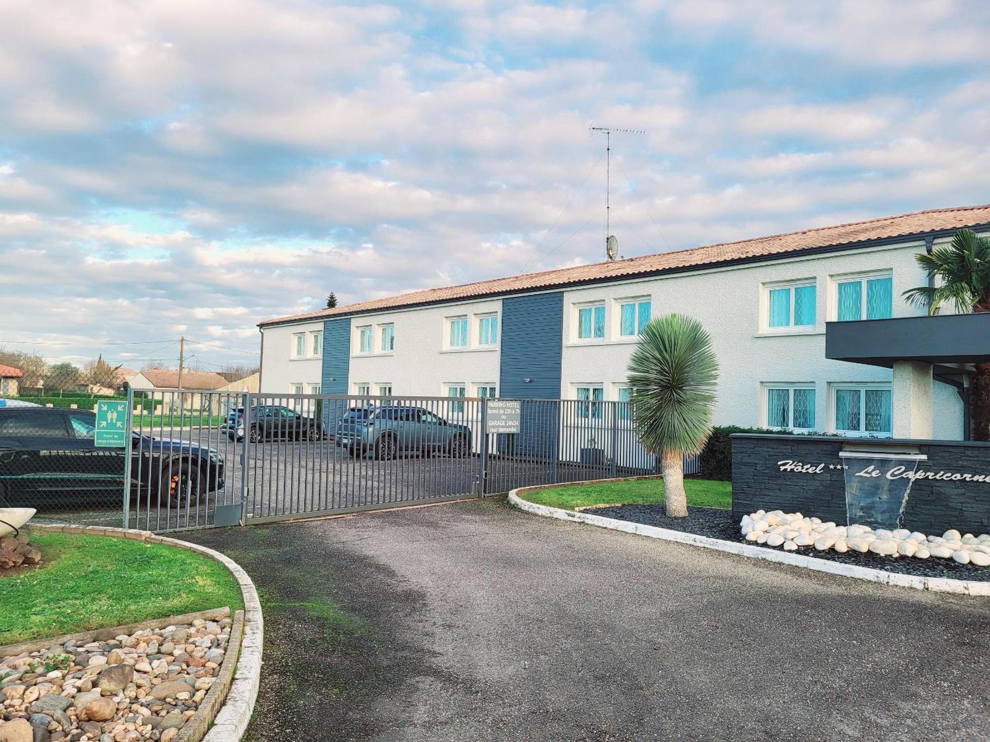 Citotel Hotel Le Capricorne Marmande Exterior foto